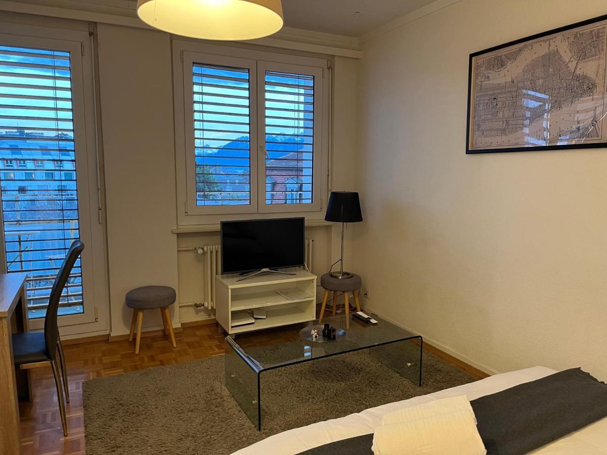 Beautiful Studio 2 Minutes From The Train Station Apartment Lausanne Ngoại thất bức ảnh